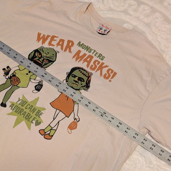 Miss Ladybug XXL t-shirt Monsters Wear Masks EUC Halloween you can be adorable - Picture 3 of 7